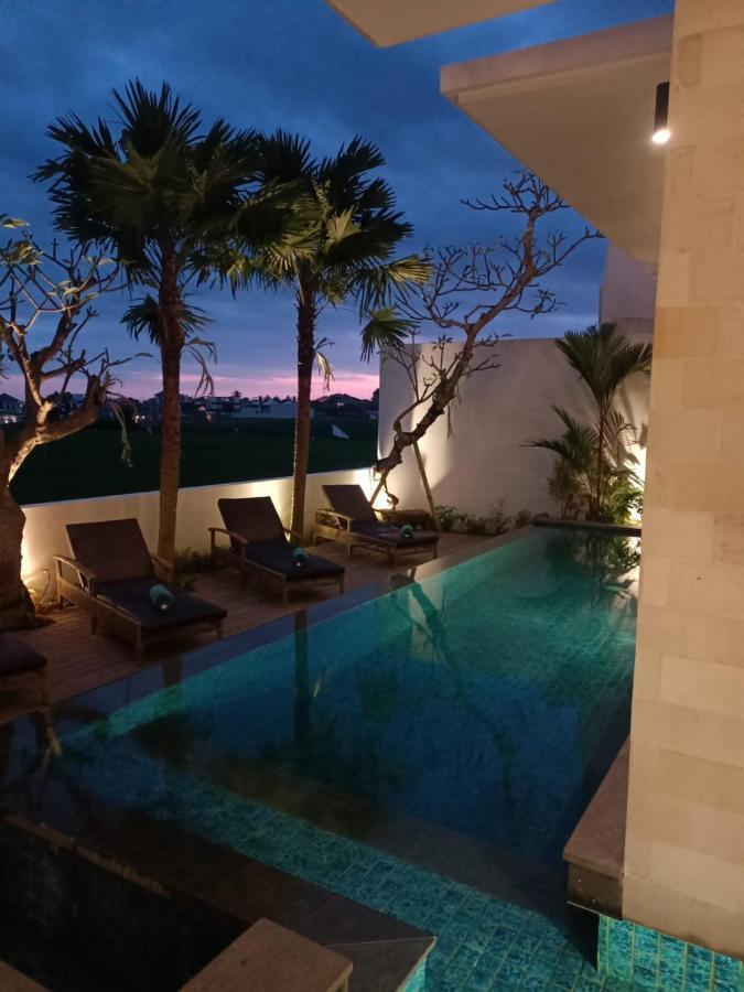 The Kd Suites & Coffee Shop Munggu Luaran gambar