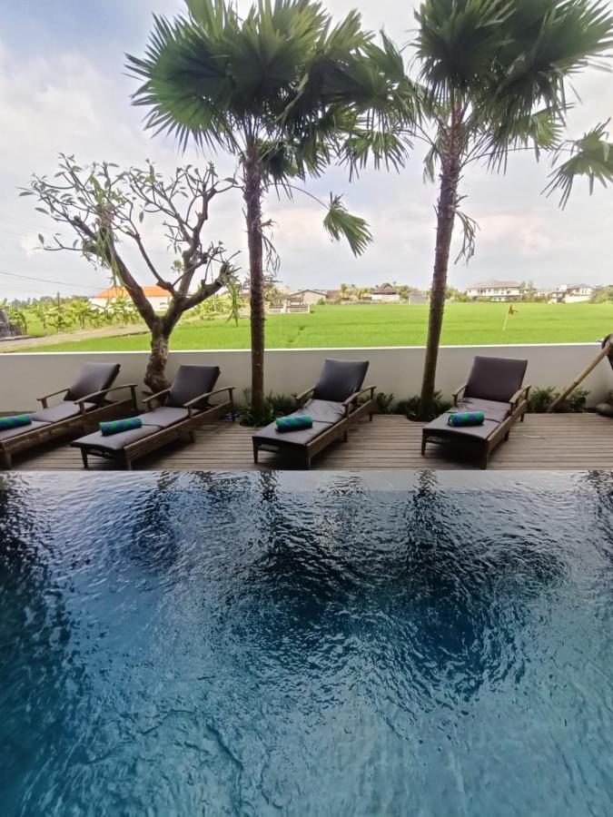 The Kd Suites & Coffee Shop Munggu Luaran gambar