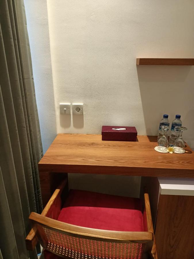 The Kd Suites & Coffee Shop Munggu Luaran gambar