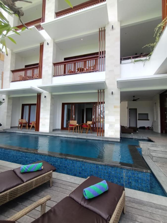 The Kd Suites & Coffee Shop Munggu Luaran gambar